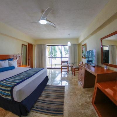 Bed-1-bedrooms-Suite-Plaza-Pelicanos-Grand-Beach-Resort-Puerto-Vallarta