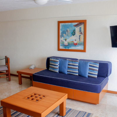 Living-room-Estudio-Plaza-Pelicanos-Grand-Beach-Resort-Puerto-Vallarta