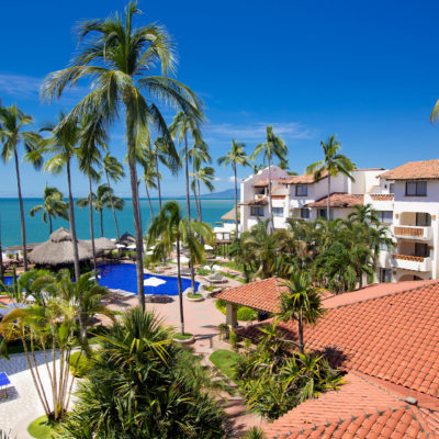 Resort-Plaza-Pelicanos-Grand-Beach-Resort-Puerto-Vallarta